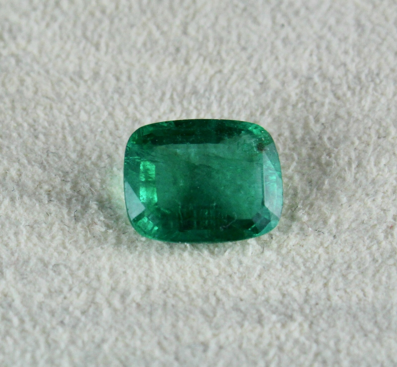 Certified Natural Zambian Emerald 3.01 Ct Cushion Cut Gemstone For Ring Pendant