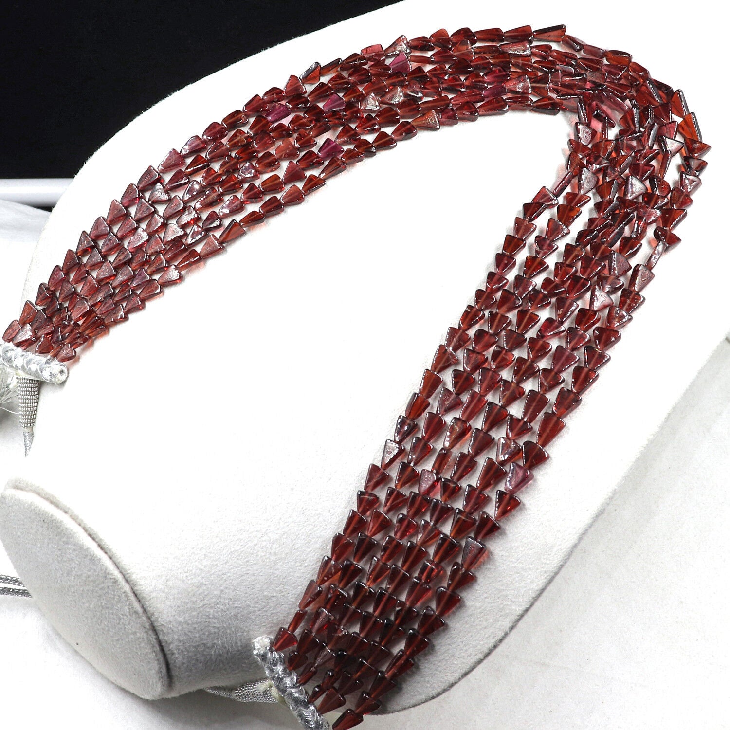 NATURAL GARNET BEADS FANCY 6 LINE 600 CARATS GEMSTONE LADIES BEADS NECKLACE