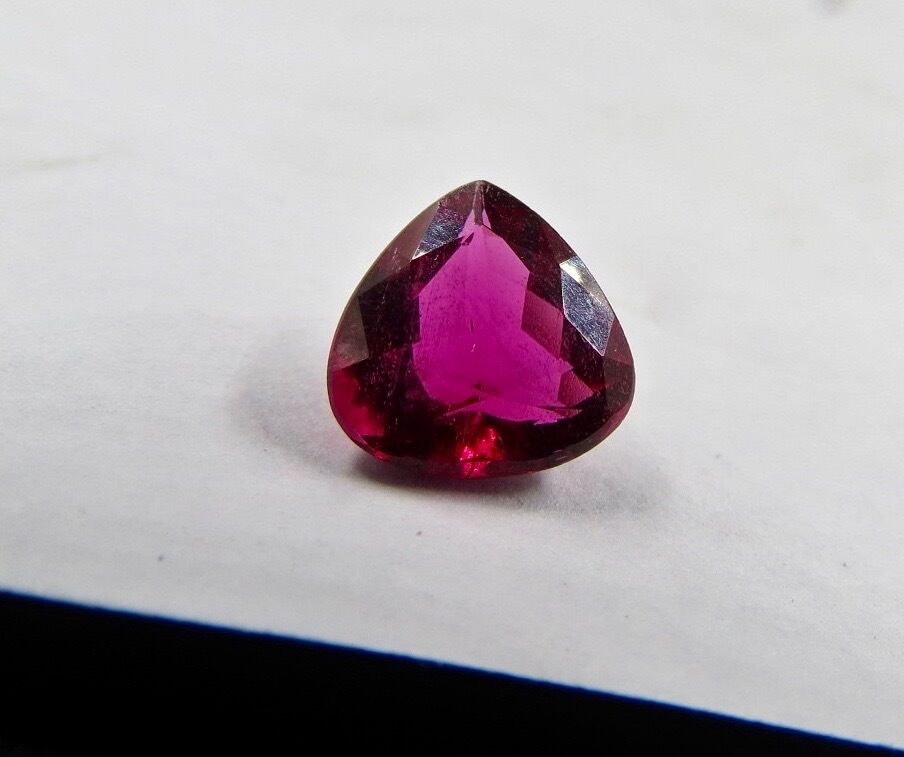NATURAL PINK TOURMALINE RUBELLITE HEART CUT 2.84 CTS GEMSTONE FOR RING PENDANT