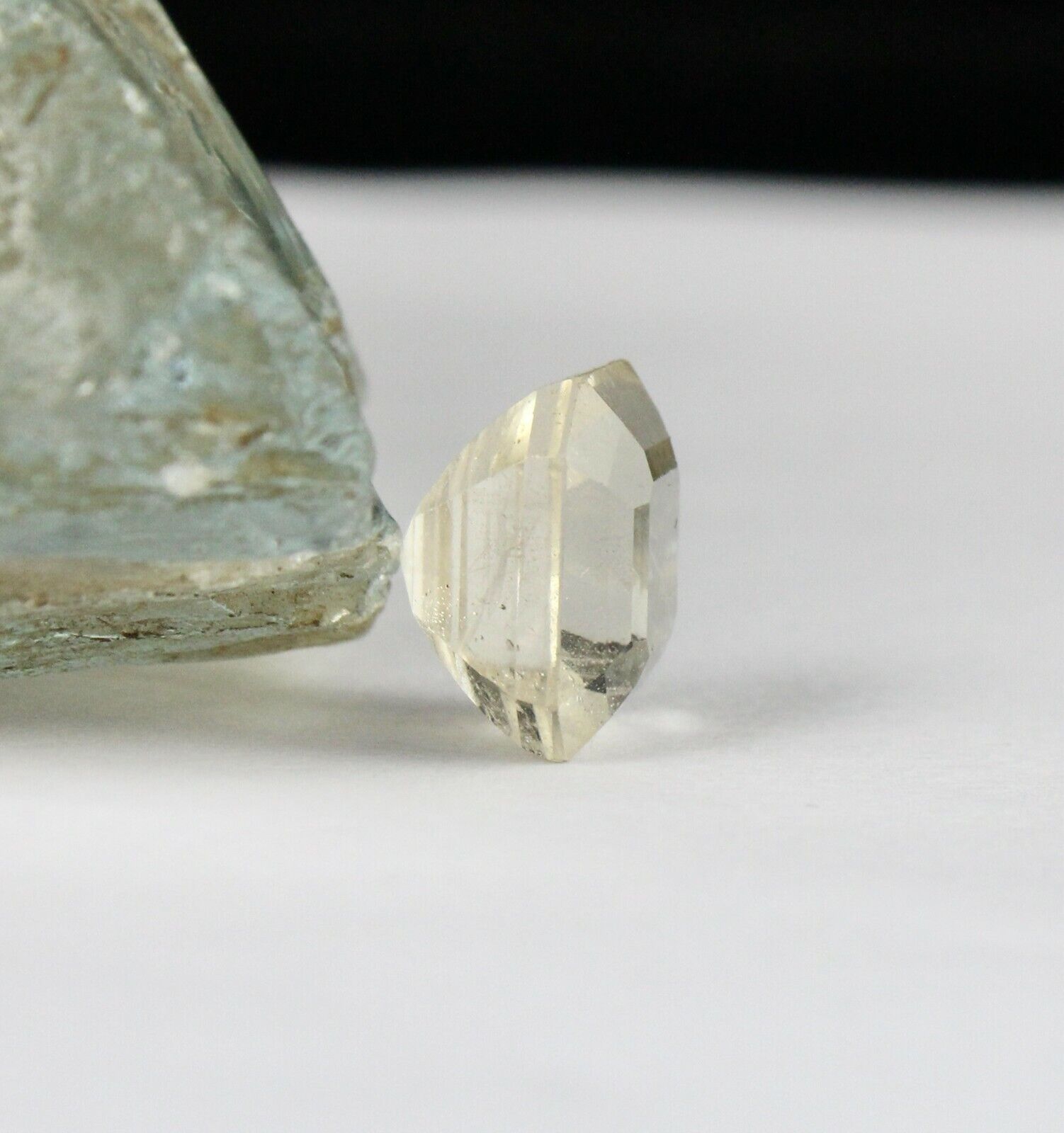 NATURAL UNHEATED YELLOW SAPPHIRE OCTAGON CUT 10.70 CARATS GEMSTONE RING PENDANT