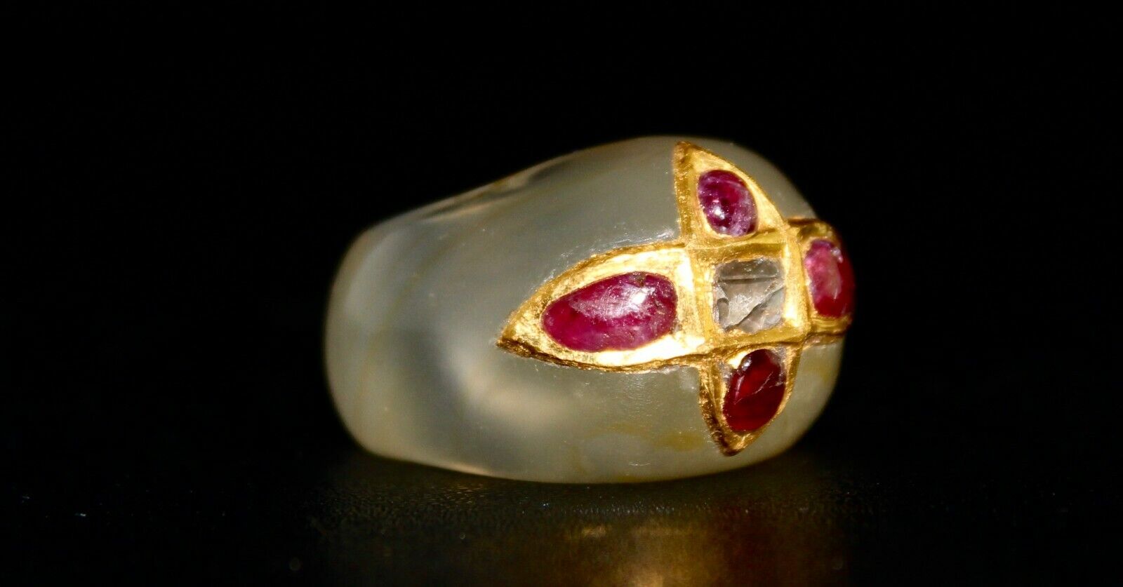 ANTIQUE YELLOW CHALCEDONY GEMSTONE RUBY DIAMOND 22K GOLD CLASSIC STONE RING