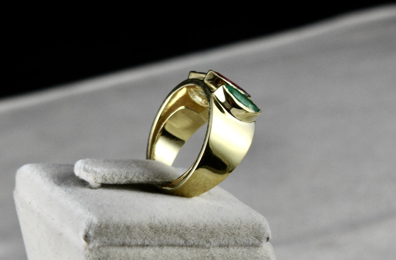 Elegant Natural Emerald 41.75ct Ruby Sapphire Marquise Sterling Silver Ring