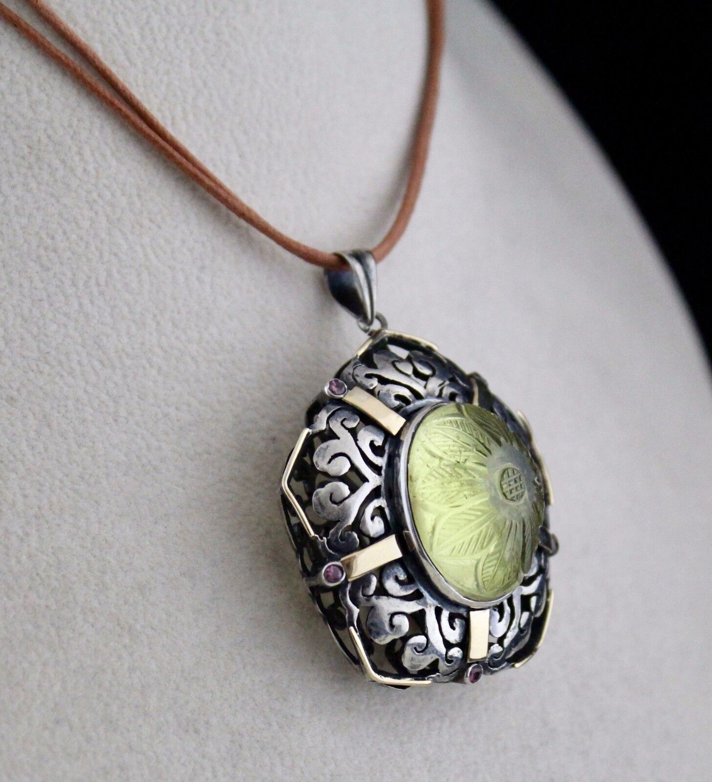 Natural Lemon Quartz Carved Oval Garnet Cut 18K Gold 925 Silver Carved Pendant