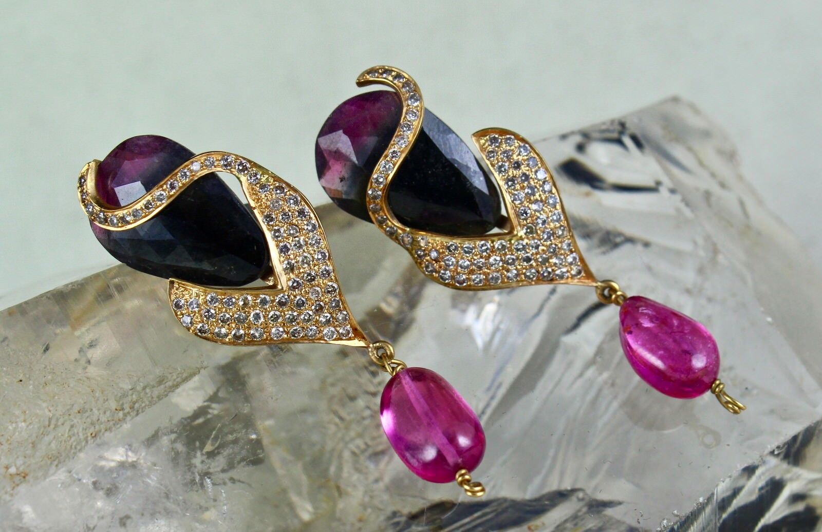 MULTI COLOUR TOURMALINE CABOCHON DIAMOND 18K GOLD PENDANT EARRING NECKLACE SET