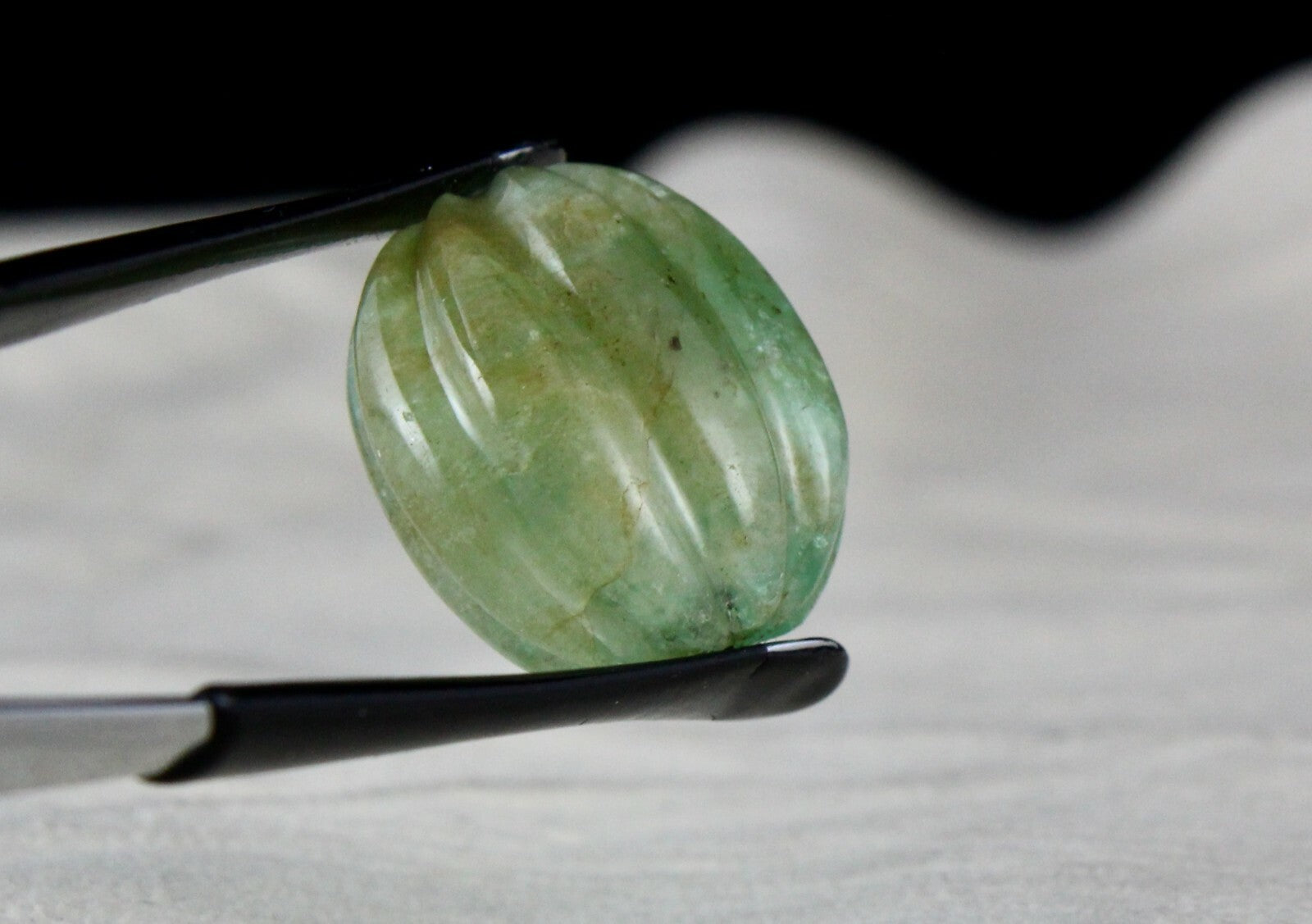 Natural Emerald Melon Bead Pendant 51.63 Ct Gemstone Designing For Women