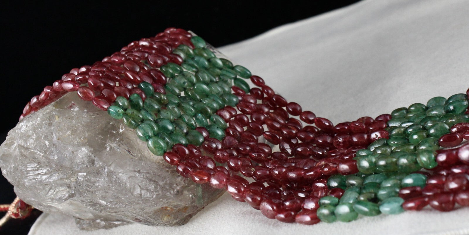 Certified Vintage Natural Spinel 724 Ct Emerald Beads Cabochon Necklace