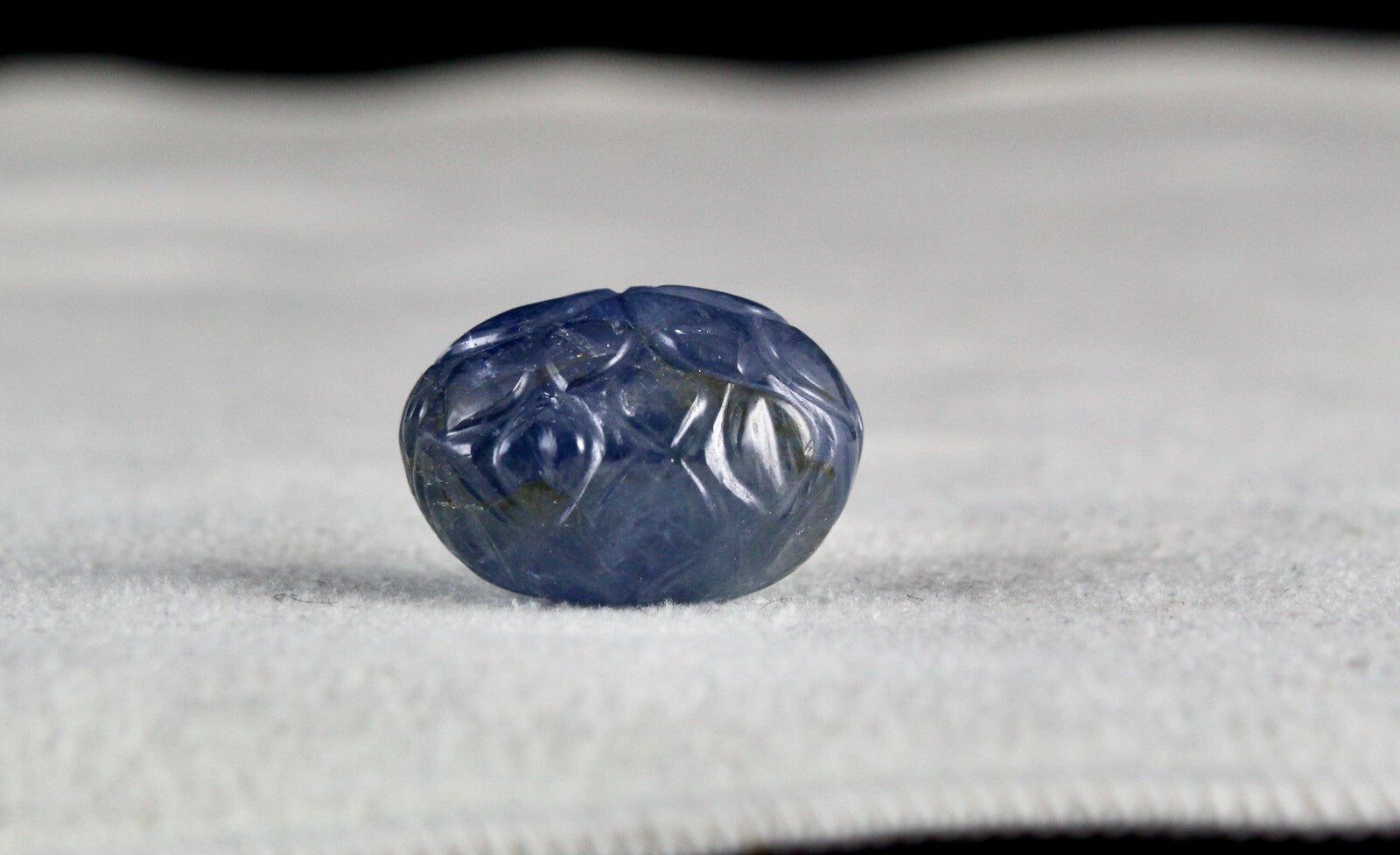 Certified Antique Natural Blue Sapphire 40.54 Ct Carved Gemstone For Designing