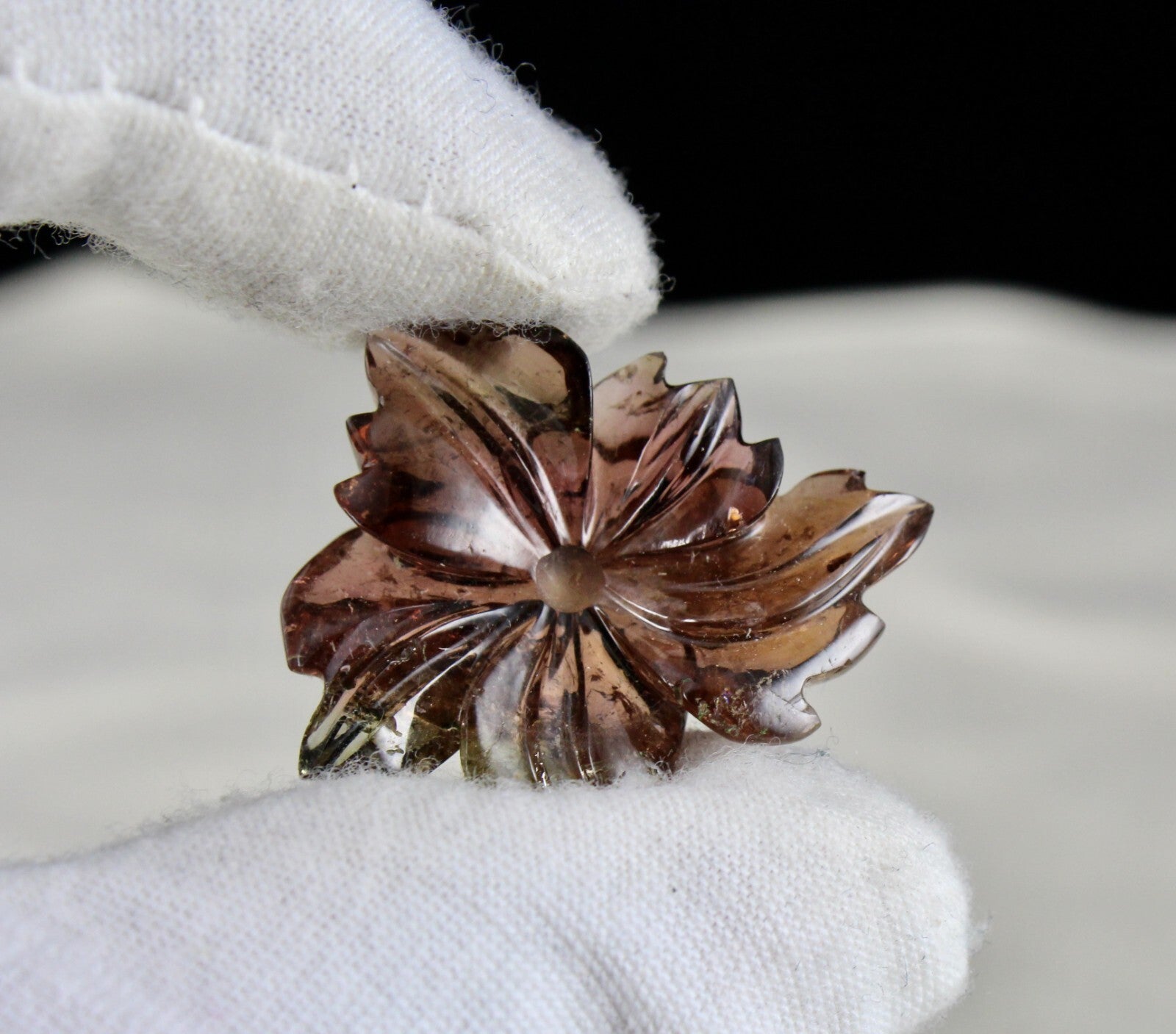Natural Tourmaline 26.45 Ct Carved Flower Gemstone For Ring Pendant Design