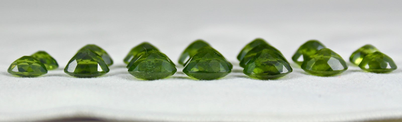 Certified Natural Vesuvianite Idocrase Oval 17 Pc 84.25 Ct Gemstone Set