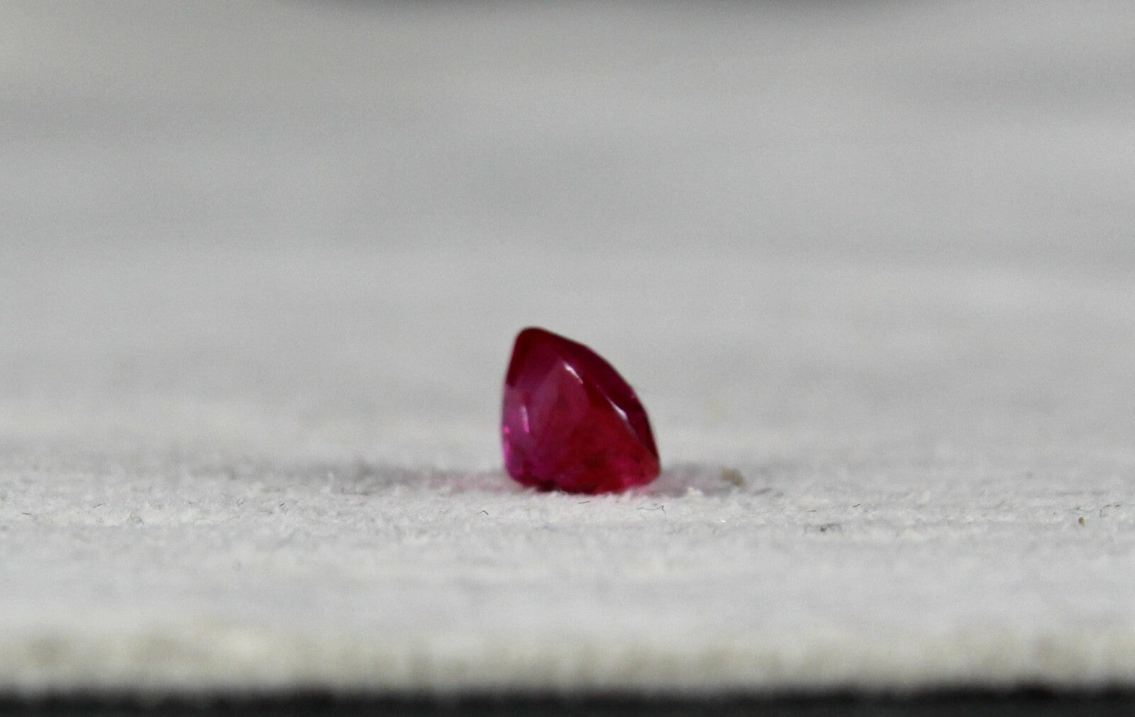 Certified Natural Heated Burma Ruby 1.03ct Oval Cut Gemstone Ring Pendant