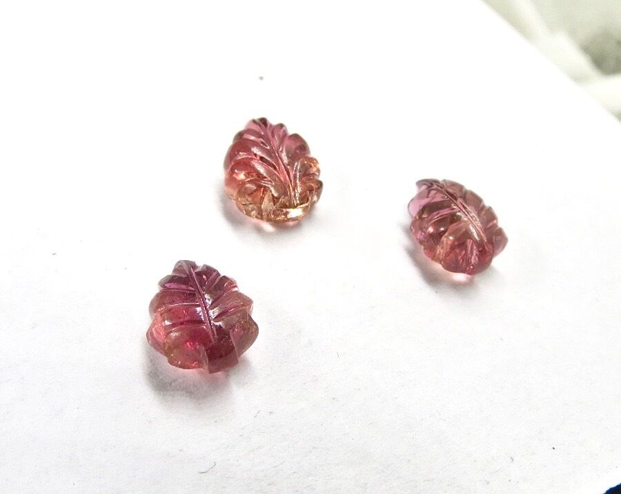 Natural Pink Tourmaline Carved Leaves 3 Pc 8.17 Ct Gemstone Earring Pendant Set