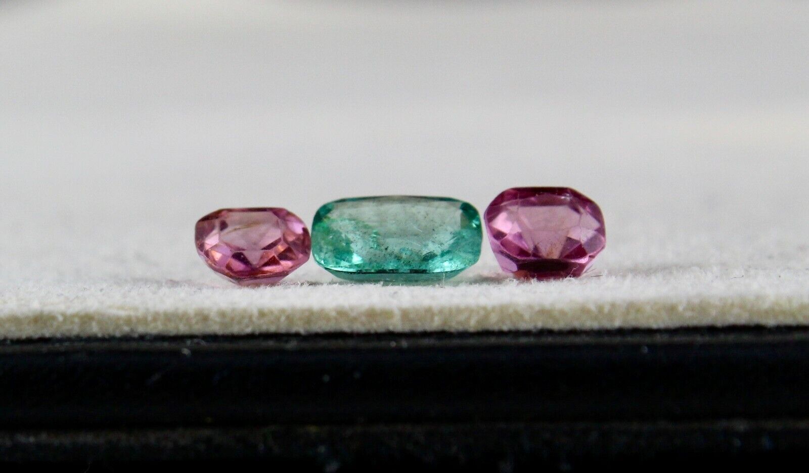 NATURAL OLD SPINEL EMERALD CUSHION CUT 3 PCS 2.58 CARATS GEMSTONE RING PENDANT