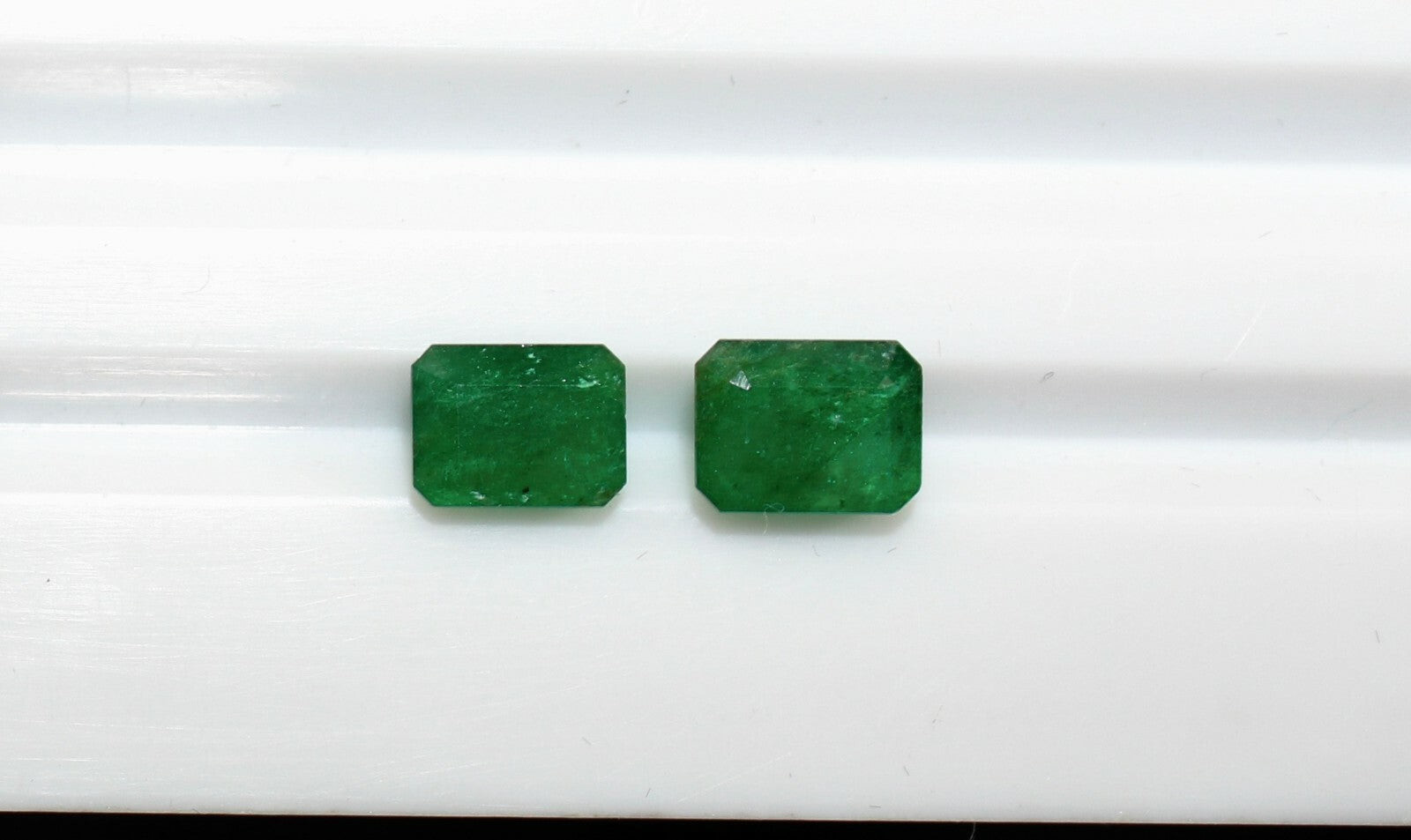 Certified Natural Emerald Octagon Cut Pair Gemstone 2 Pcs 3.57 Ct Earring Design