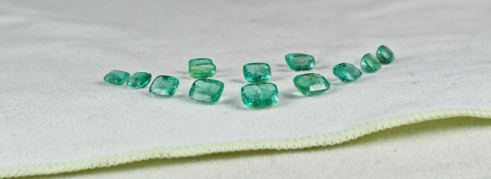 Certified Natural Emerald Cushion Cut 14 Pc 13.13 Ct Loose Gemstone Design Set