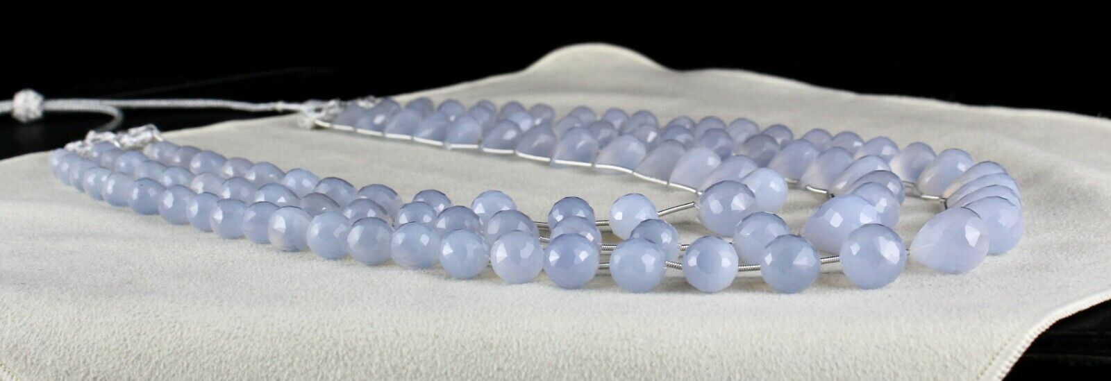 NATURAL BLUE CHALCEDONY BEADS TEARDROPS 3 LINE 814 CARATS GEMSTONE FINE NECKLACE