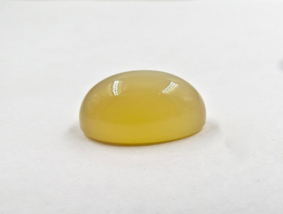 Natural Moonstone 50ct Oval Semi Precious Gemstone For Pendant Or Ring