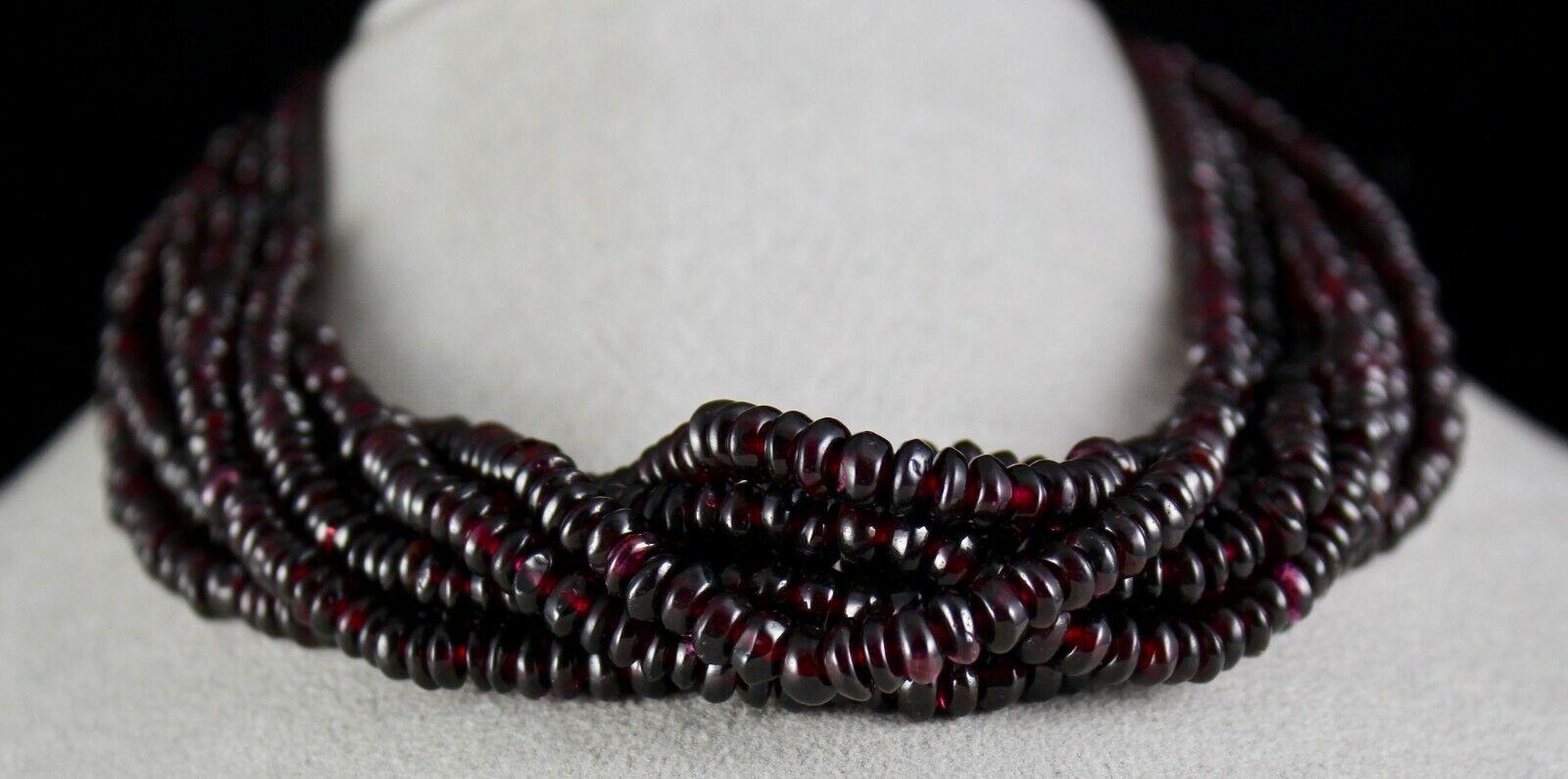 NATURAL GARNET BEADS BUTTON 8 LINE 1288 CARATS SEMI PRECIOUS GEMSTONE NECKLACE