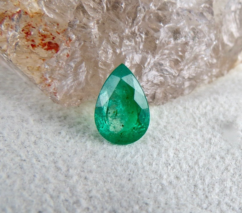 Certified Natural Zambian Emerald 2.87ct Pear Cut 12mm Gemstone For Ring Pendant