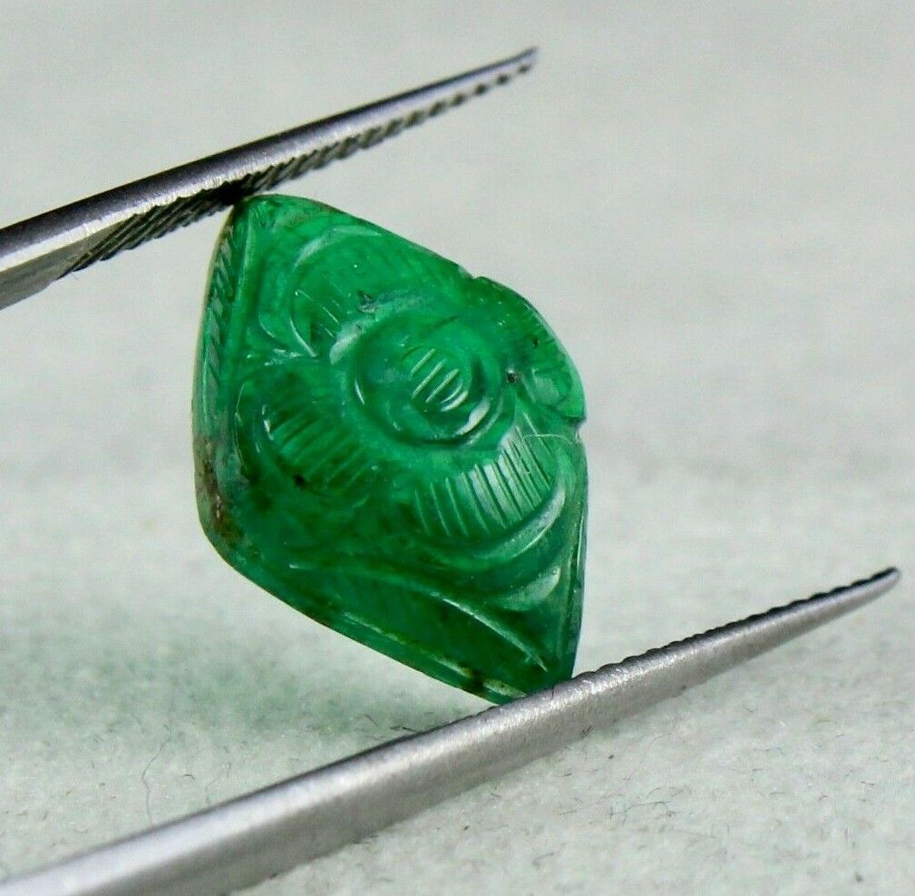 GTL CERTIFIED NATURAL ZAMBIAN EMERALD CARVED 6.25 CTS GEMSTONE FOR PENDANT RING