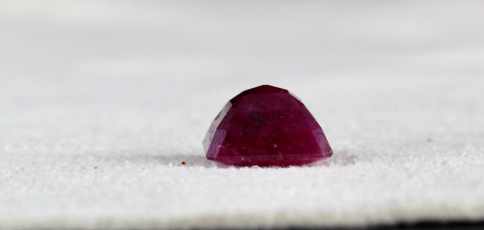 Natural Red Untreated Ruby 5.17 Ct Octagon Cut Gemstone Ring Pendant