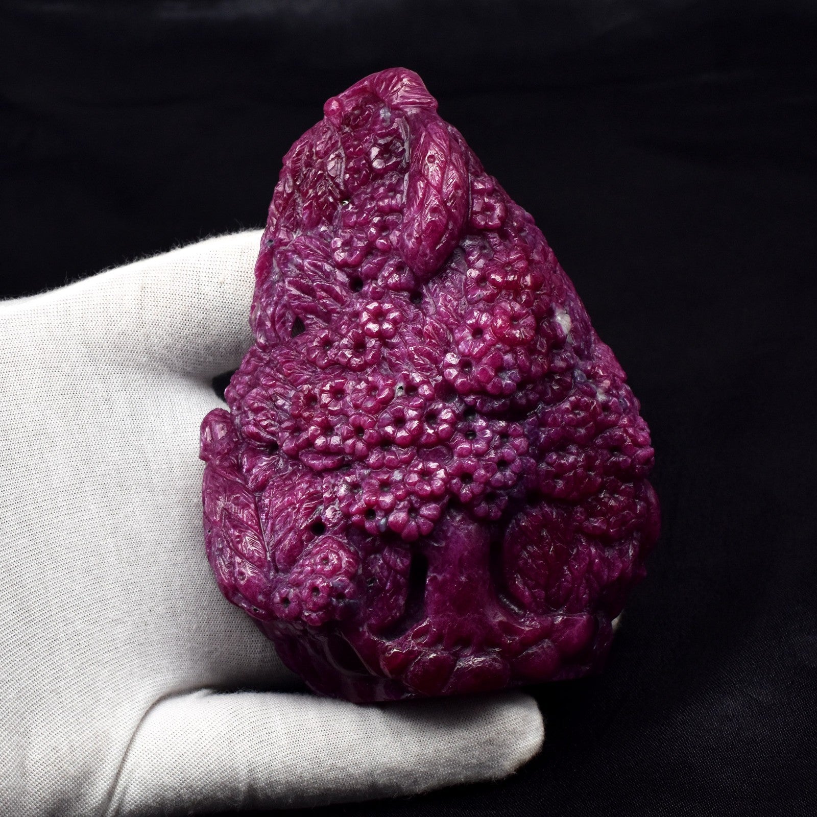 Certified Natural Ruby 1925ct Red Gemstone Lord Radha Krishna Statue Decor