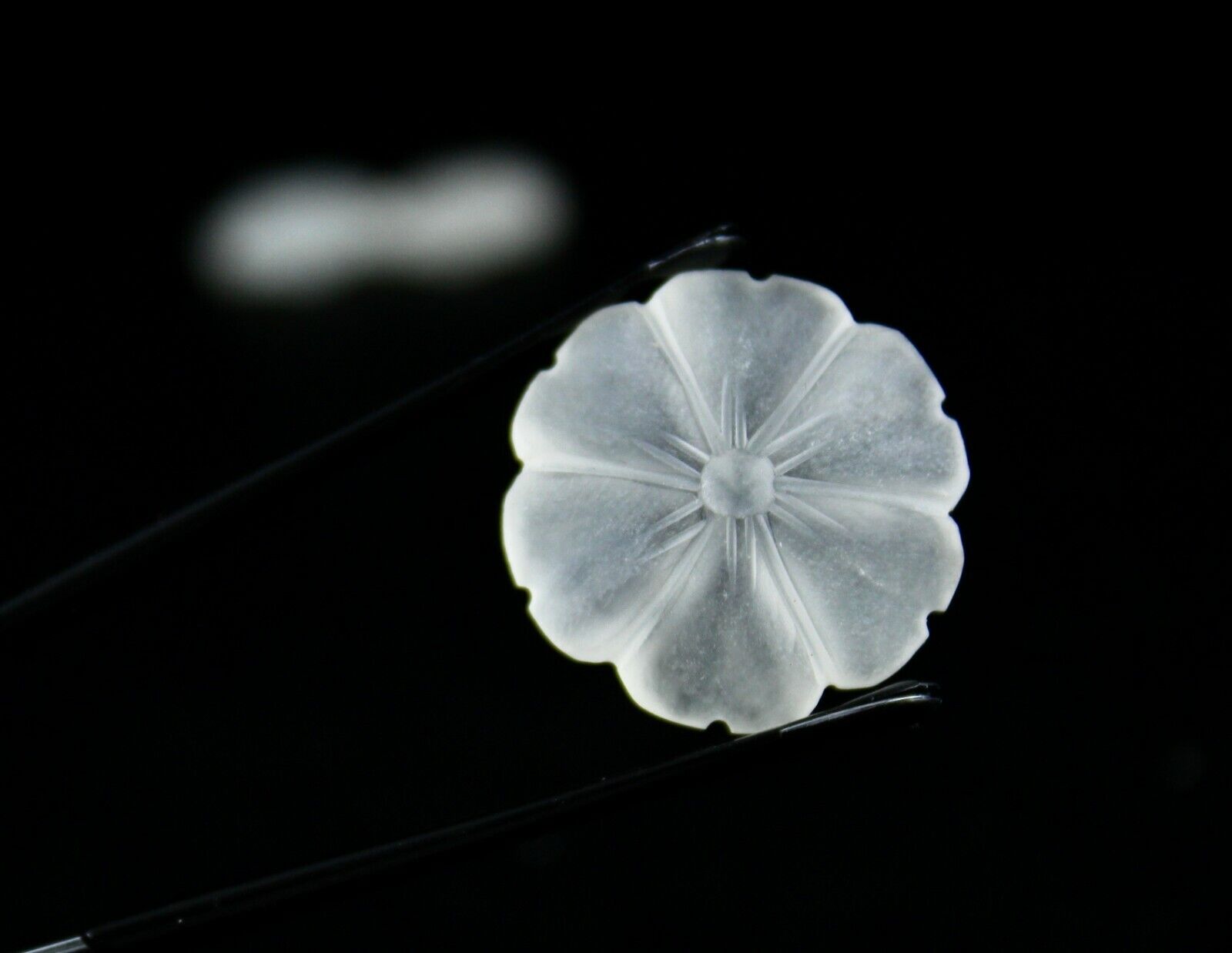 Natural Rock Crystal Quartz Carved Flower 11 Pcs 137 Cts Gemstone Set Designing