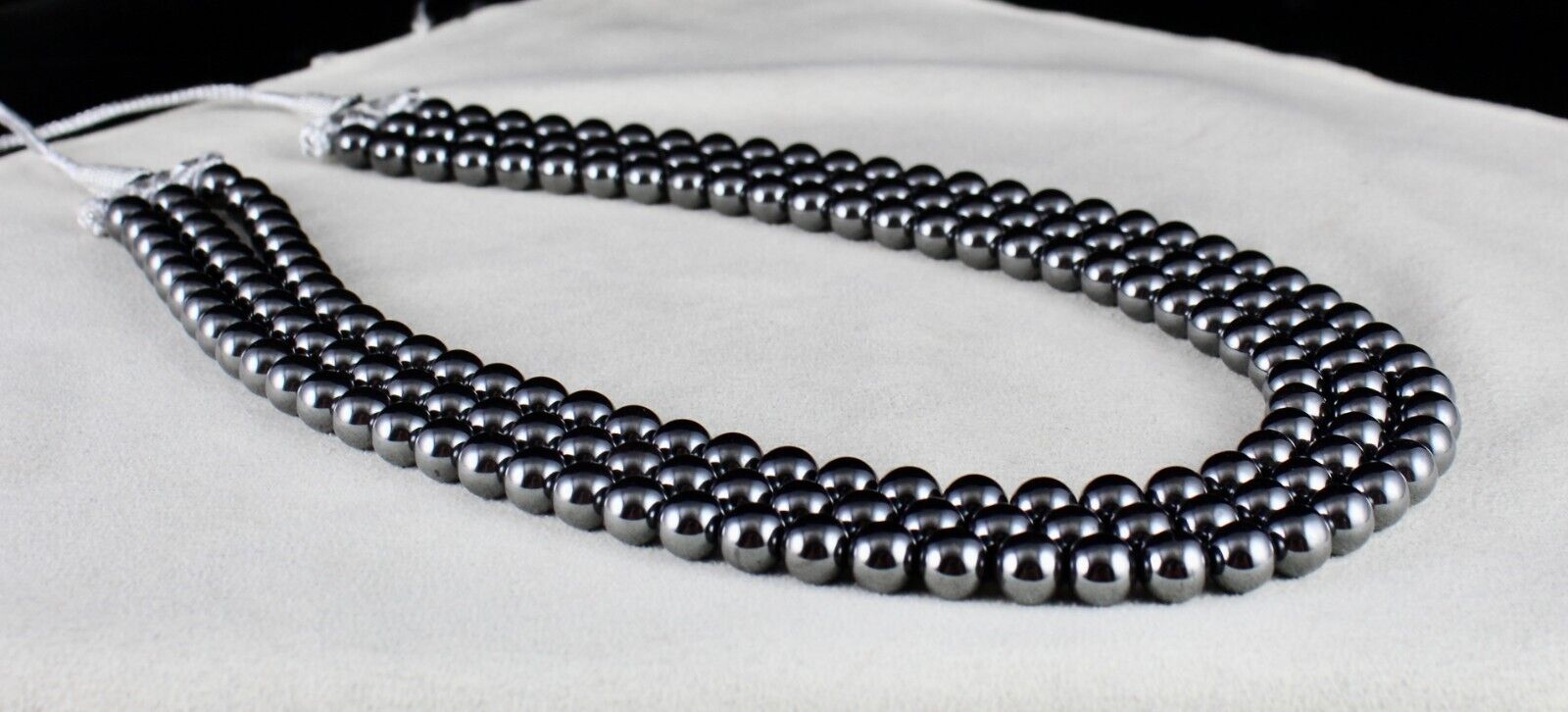 Natural Hematite Beads 3 Line 8 mm 1160 Ct Round Black Gemstone Fashion Necklace