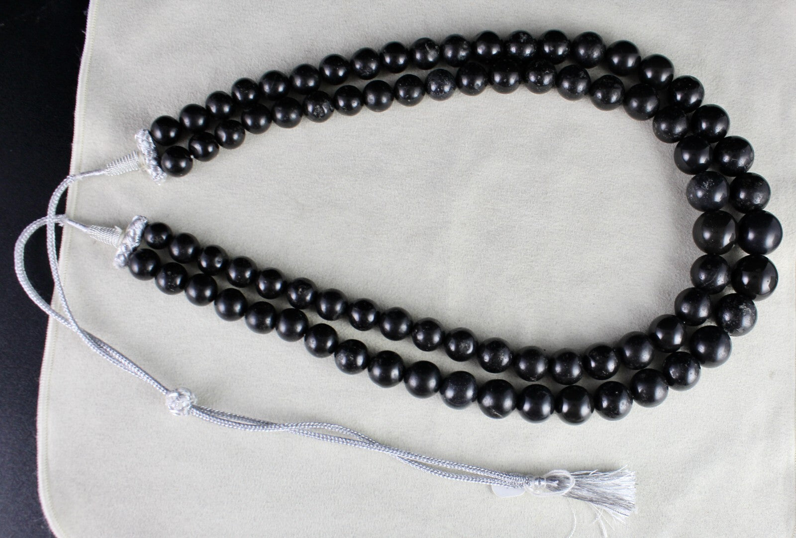 Natural Black Jade 19mm Round Beads Necklace 1658 Ct Gemstone Fashion For Women
