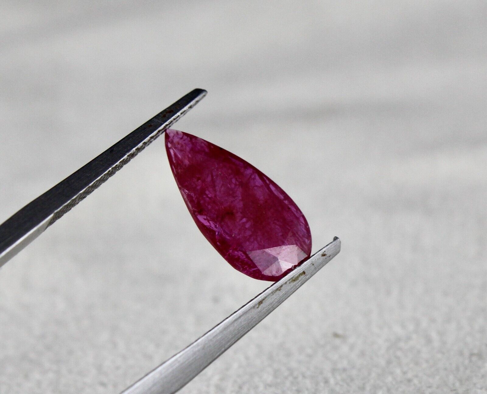 NATURAL RUBY PEAR CUT 6.28 CTS MOZAMBIQUE NOHEAT GEMSTONE PENDANT EARRING SET