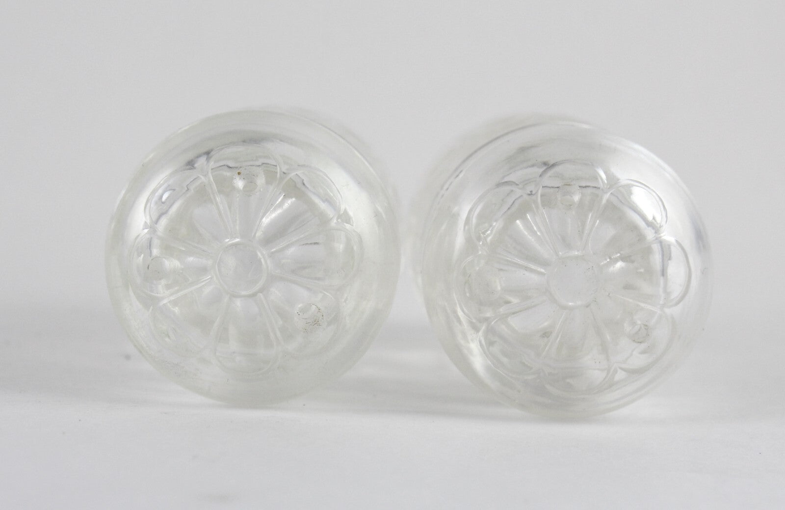 Certified Handmade Natural 990 Ct Rock Crystal Quartz Salt Pepper Stone Decor