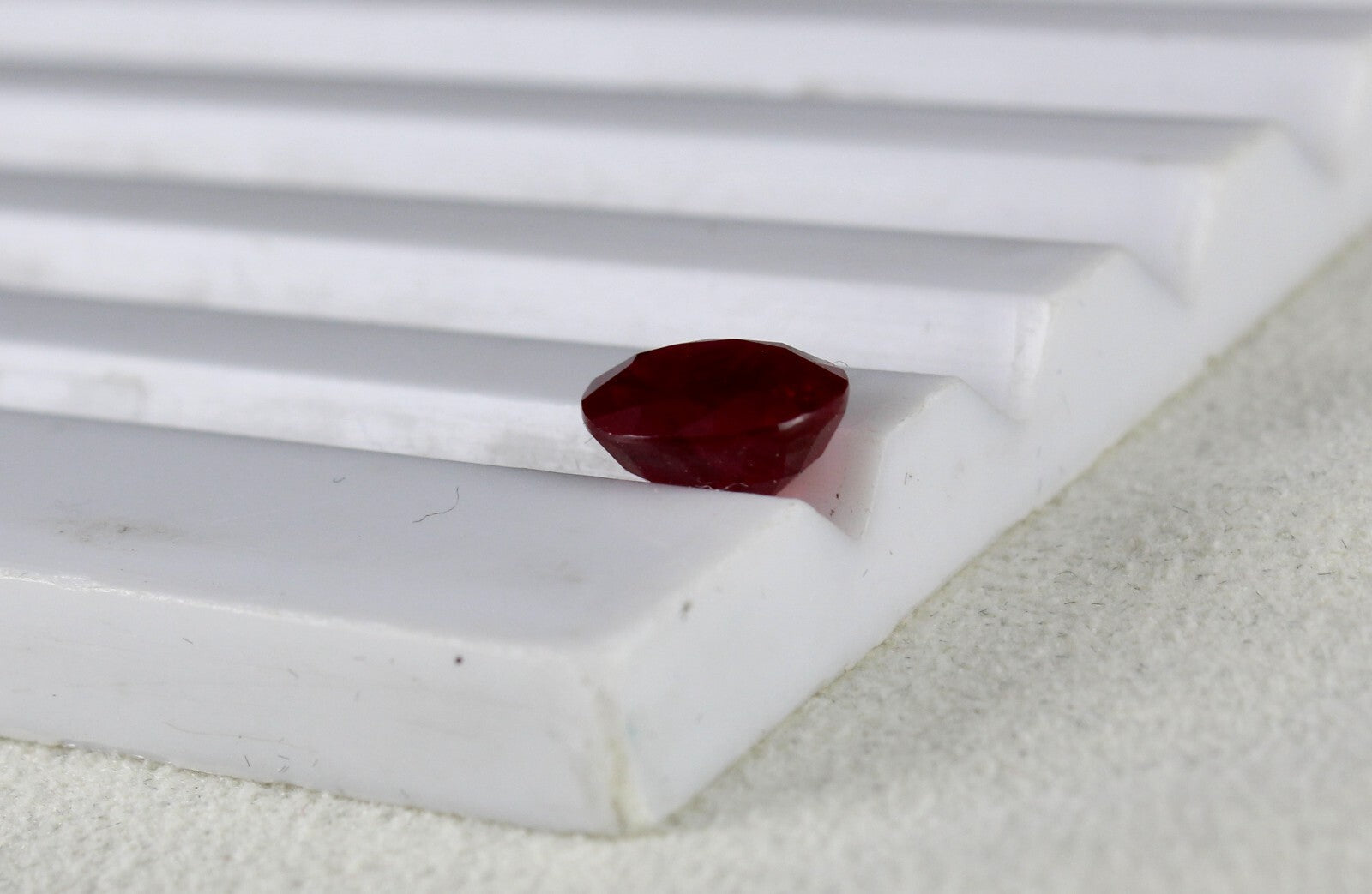 Certified Grs Heated Burma Ruby 3.14 Ct Gemstone Oval Ring Pendant