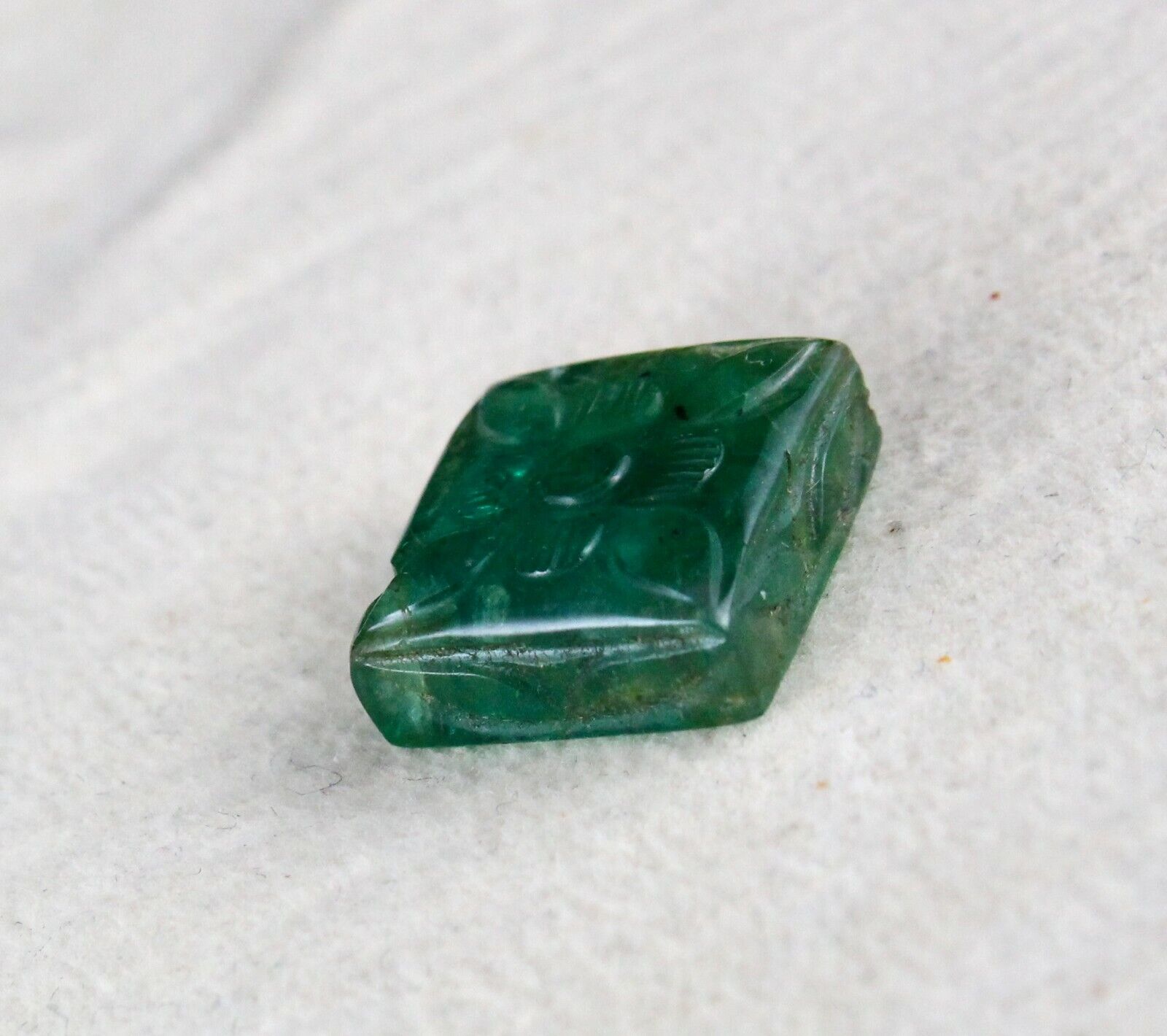 Natural Zambian Emerald Carved Square 10 Carats Gemstone Designing Pendant Ring