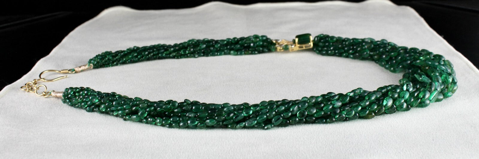 Certified Vintage Natural Emerald 673ct Beaded Natural Diamond 18k Gold Necklace