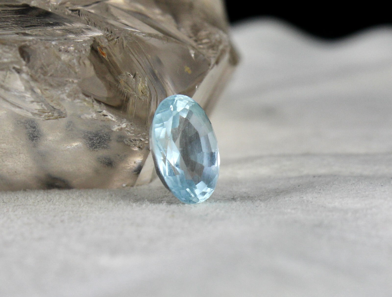 Certified Natural Blue Aquamarine 5.13 Ct Oval Gemstone For Ring Pendant