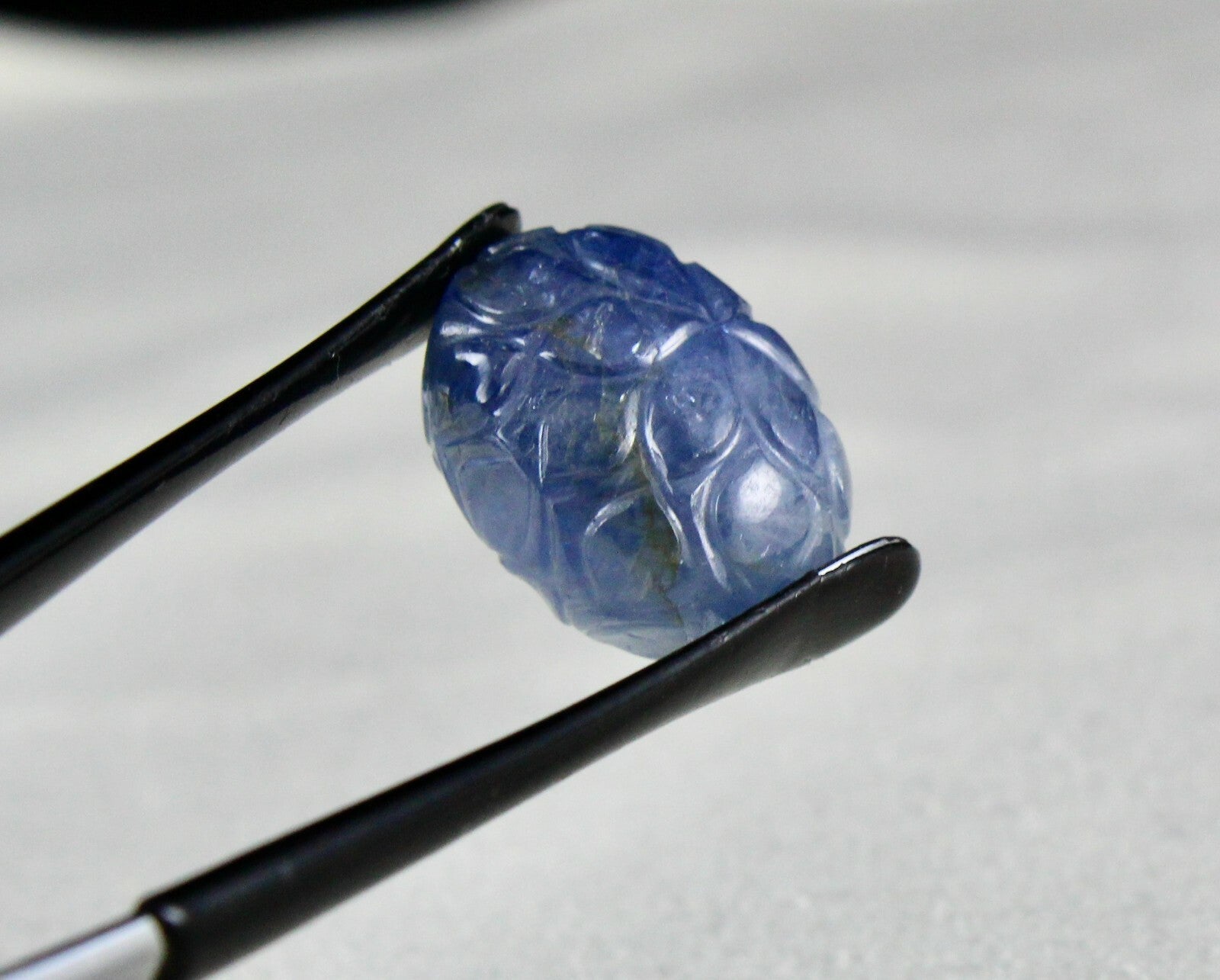 Certified Antique Natural Blue Sapphire 40.54 Ct Carved Gemstone For Designing