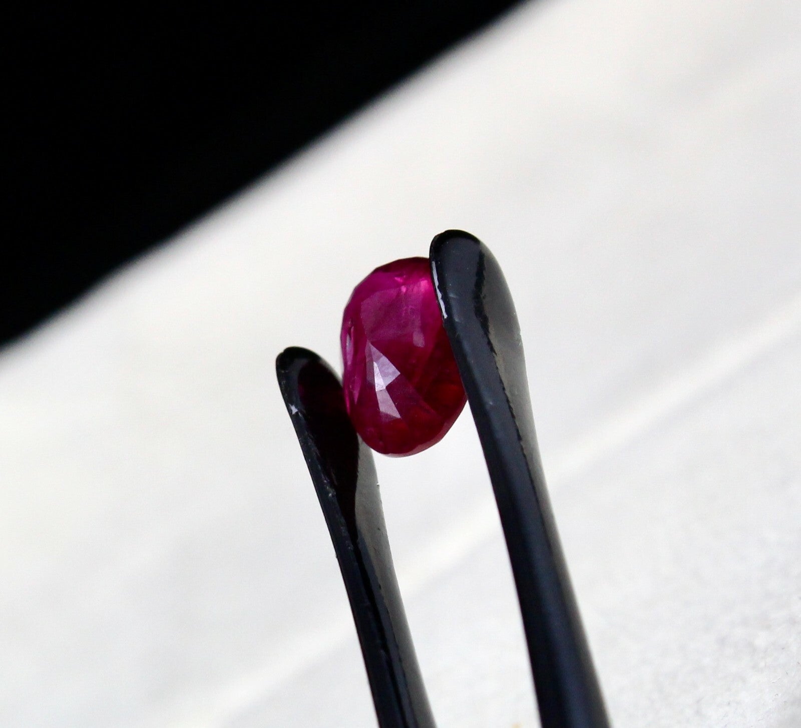 Certified Heated Burmese Ruby 4.06 Ct Oval Gemstone Ring Pendant