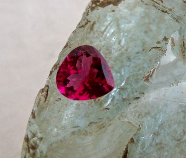 NATURAL RUBELLITE PINK TOURMALINE 10.5MM HEART CUT 4.03 CARATS GEMSTONE FOR RING