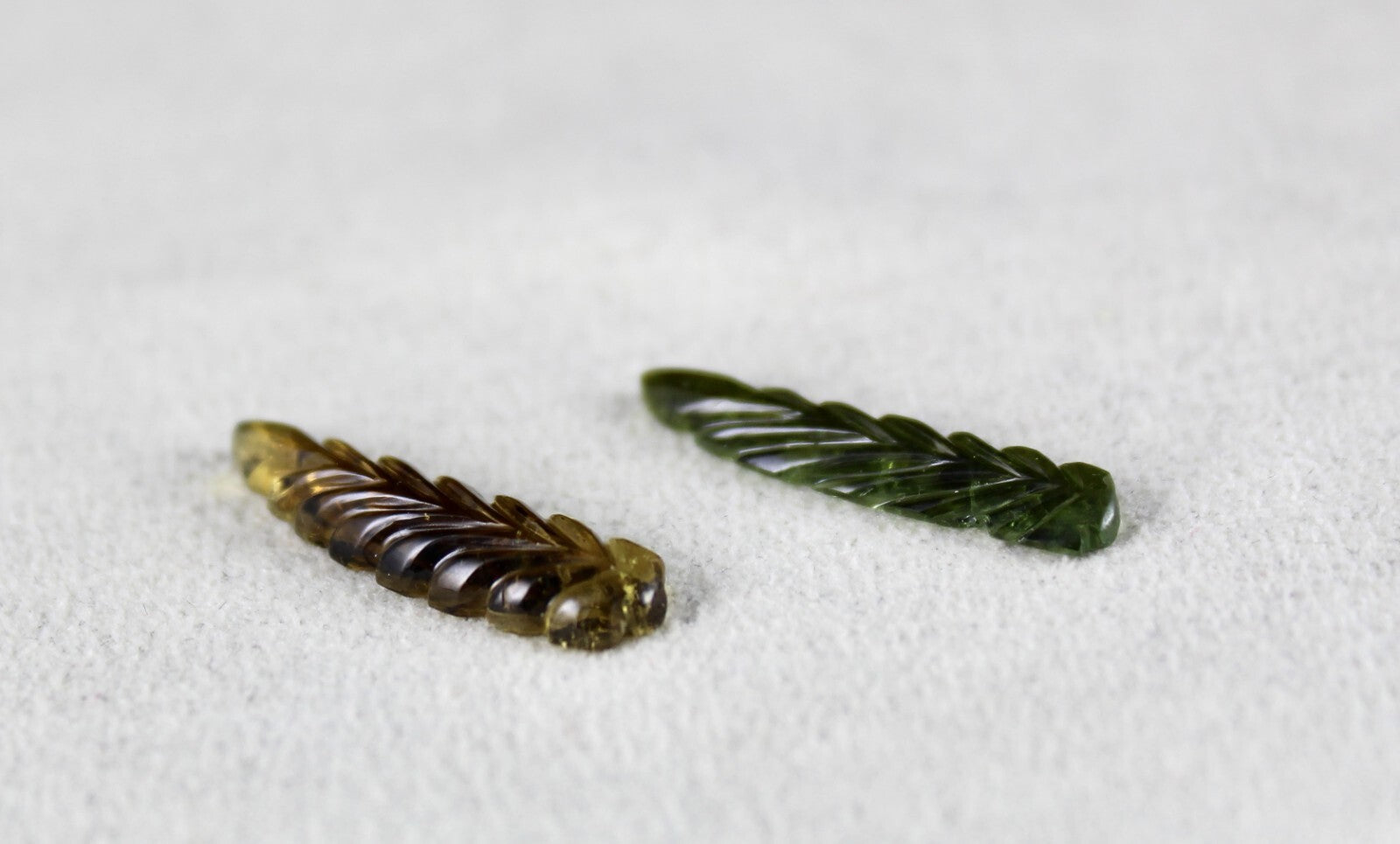 Natural Carved Multi Colour Tourmaline 5.98 Ct Leaf Gemstone For Designing