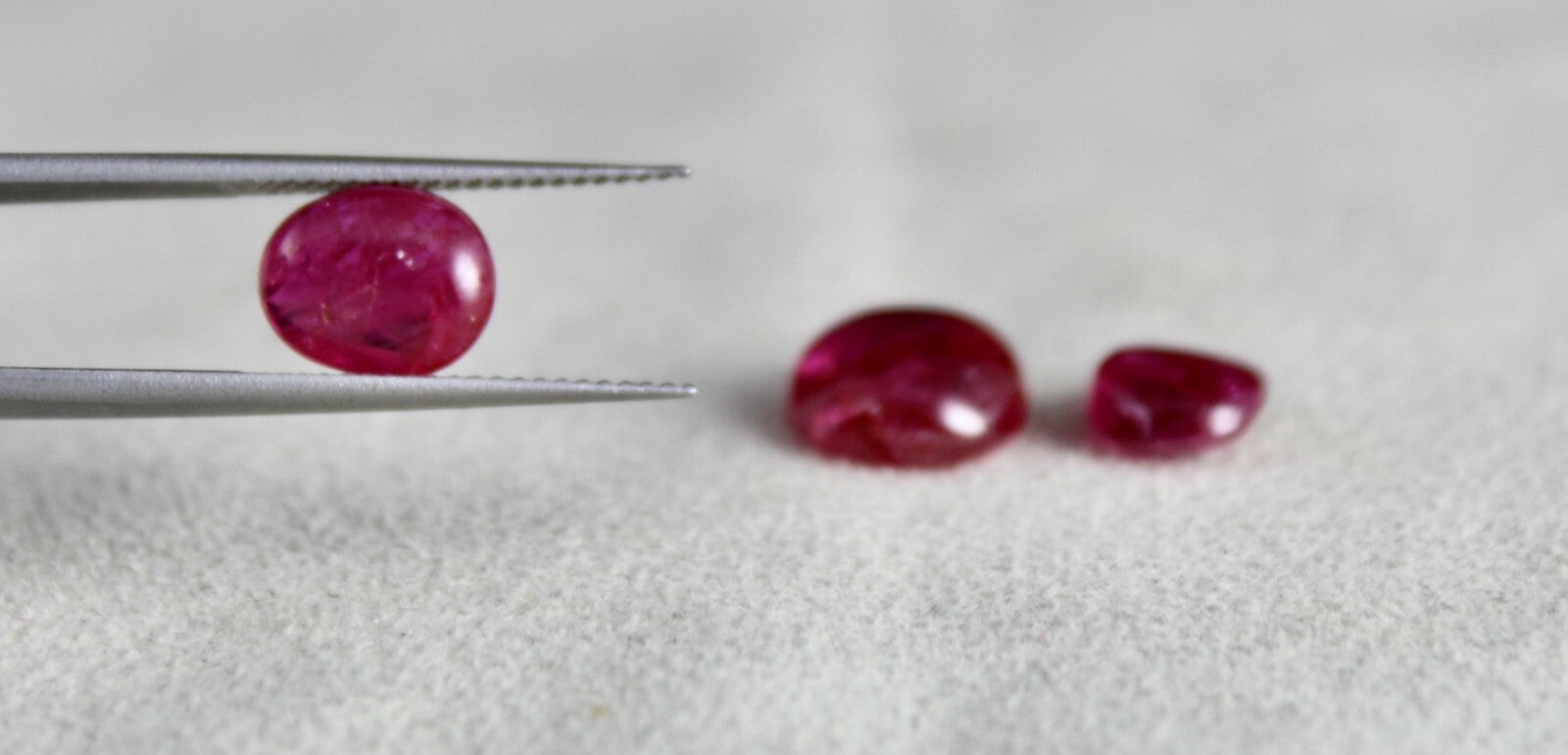 Certified Natural Ruby 12.23 Ct Oval Cabochon Loose Gemstone For 3 Stone Ring