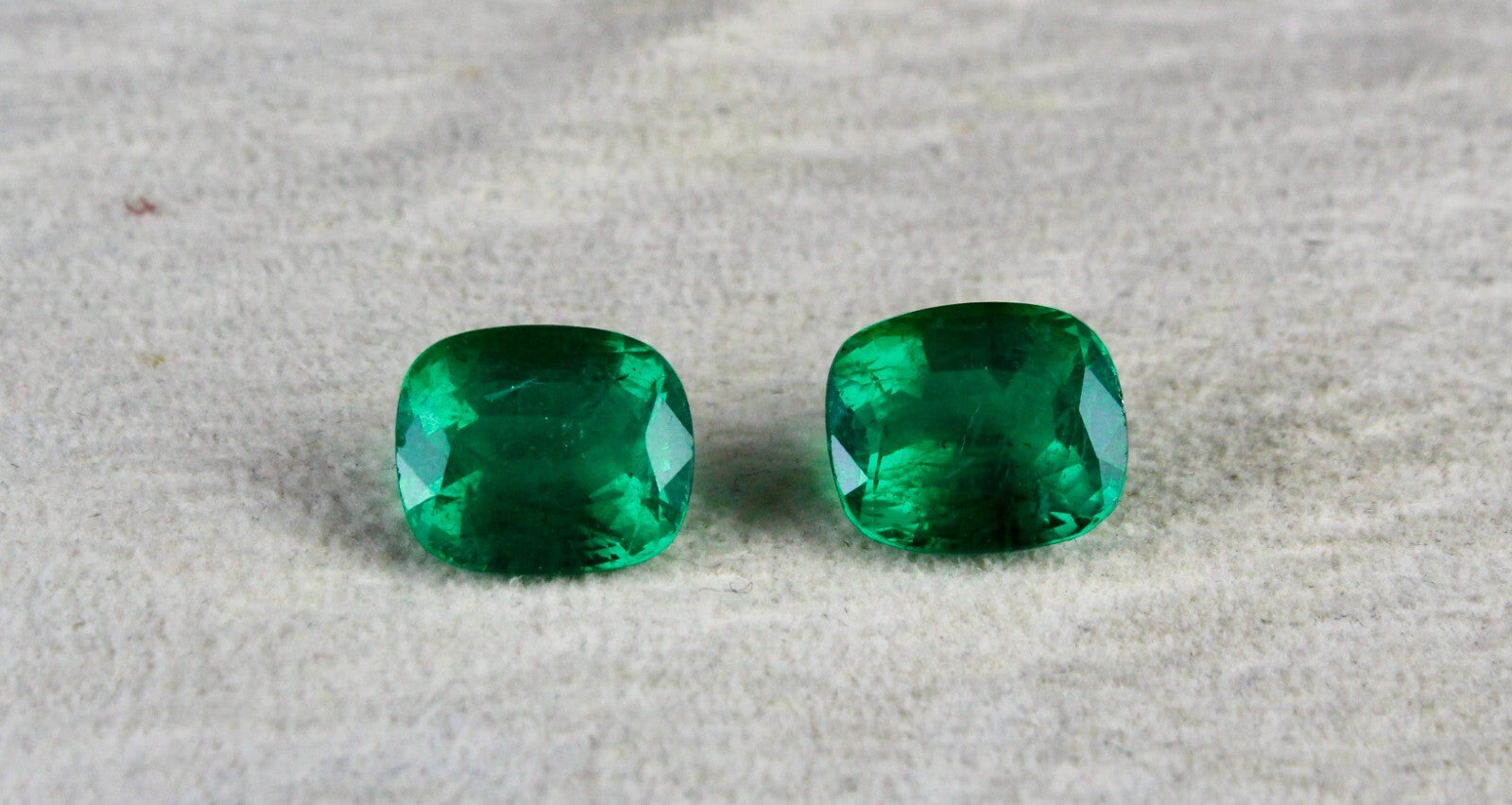 Certified Natural Zambia Emerald 10.55 Ct Cushion Pair Loose Gemstone Earring