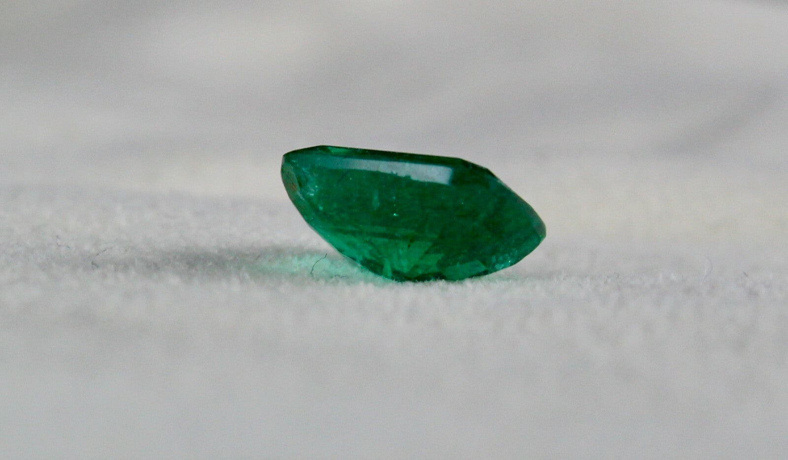 Certified Natural Zambian Emerald 3.01 Ct Cushion Cut Gemstone For Ring Pendant