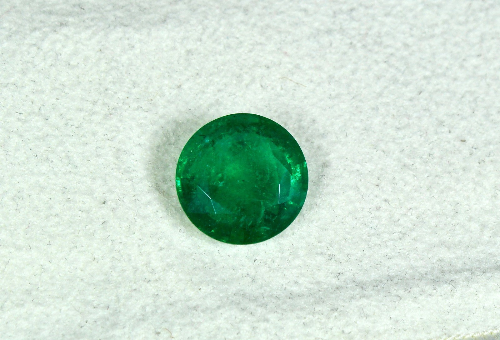 Certified 15mm 10.20 Ct Natural Emerald Round Cut Gemstone For Ring Pendant
