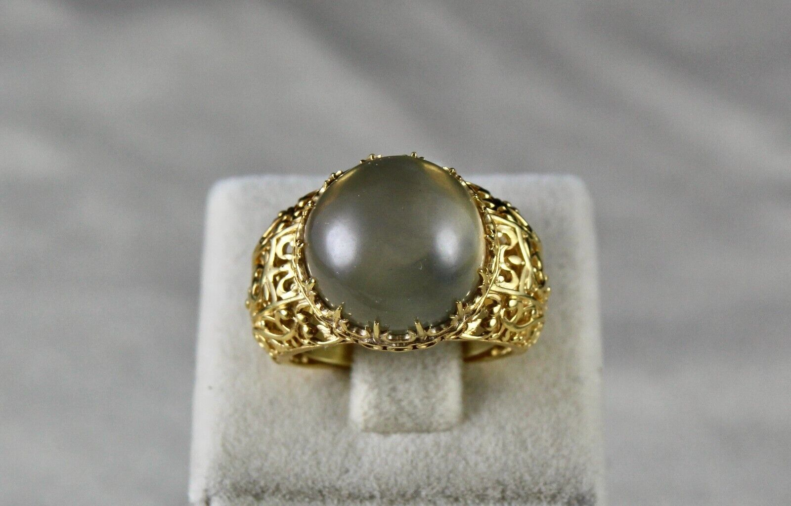 NATURAL MOONSTONE CABOCHON CARVED 925 STERLING SILVER FINE DESIGN GEMSTONE RING