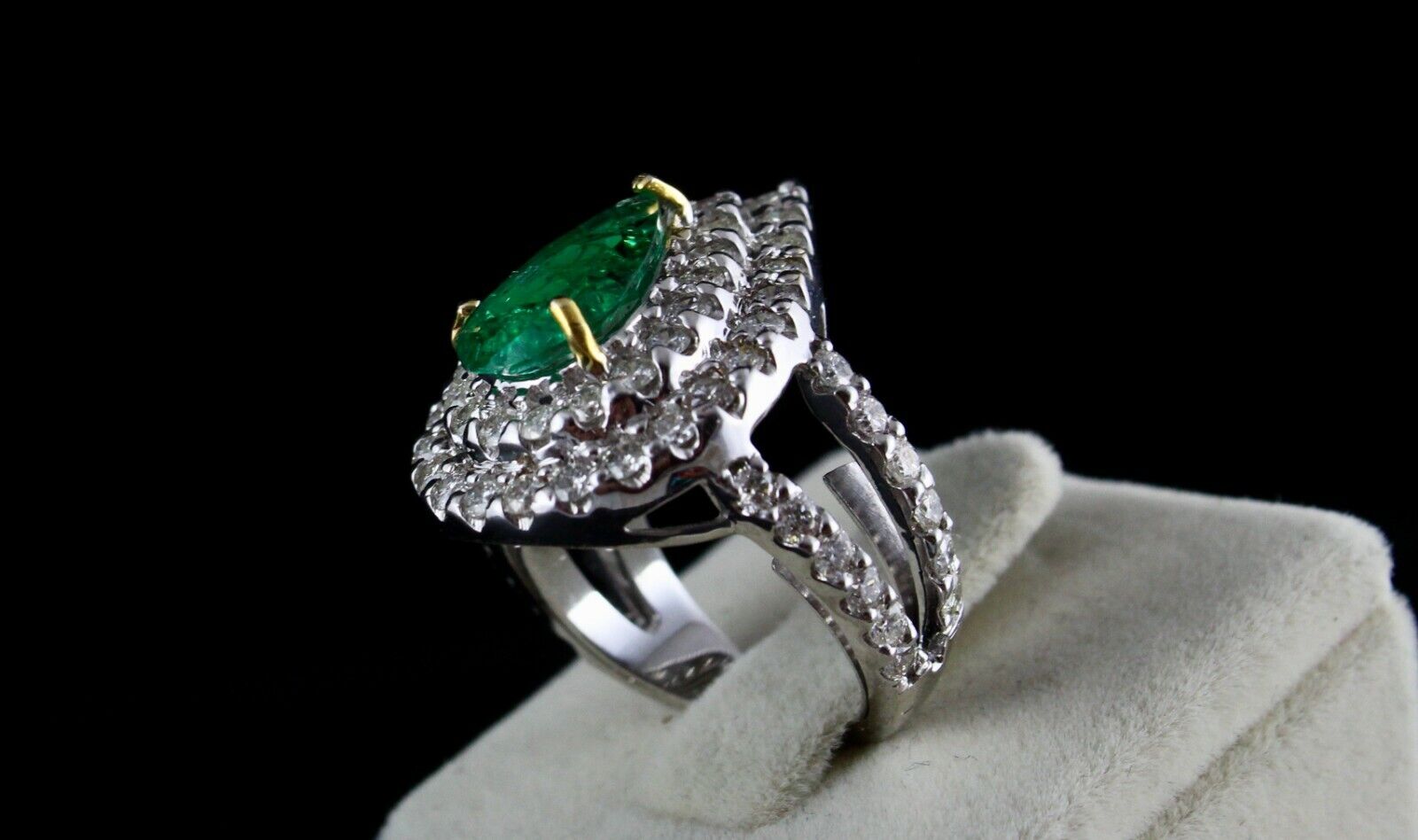 NATURAL ZAMBIAN EMERALD PEAR CUT 2.51 CTS GEMSTONE DIAMOND 18K GOLD LADIES RING