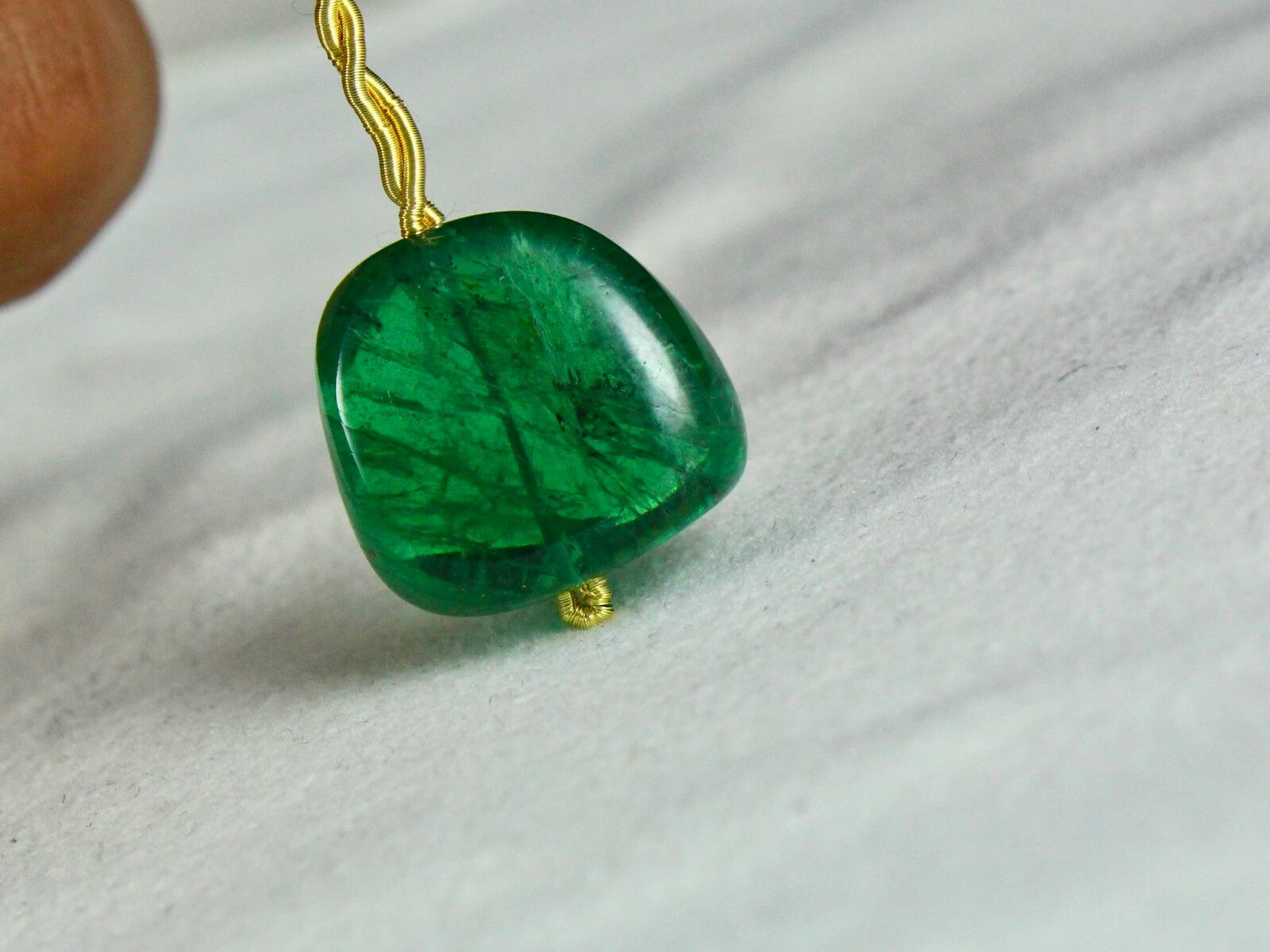 Certified Natural Zambia Emerald Bead 28.70ct Cabochon Gemstone Pendant