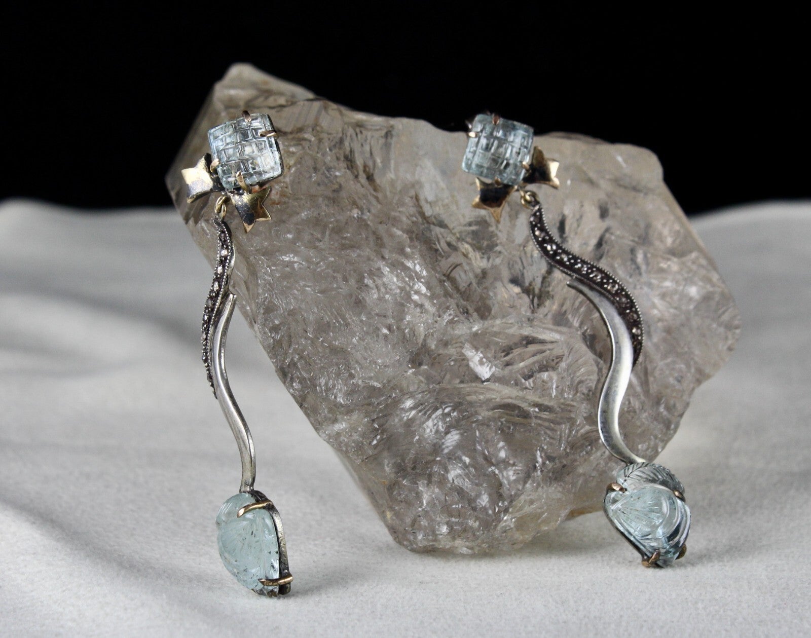 Natural Blue Aquamarine 10ct Carved Natural Diamond 18k Gold 925 Silver Earrings