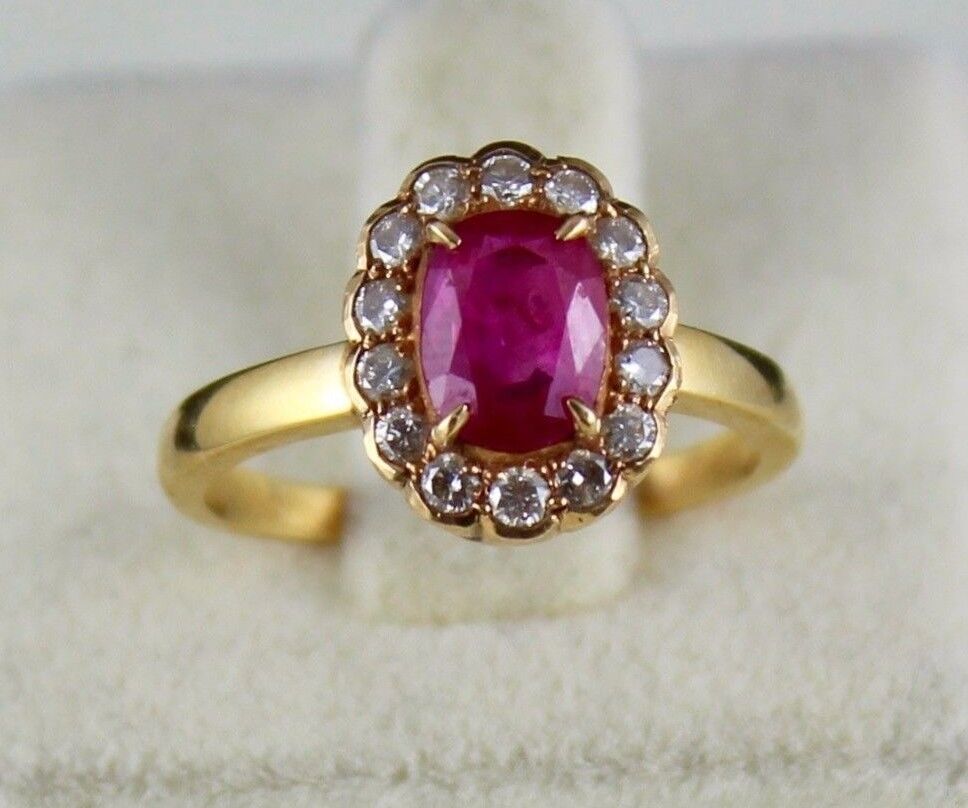 NATURAL HEATED RUBY OVAL 1.55 CTS GEMSTONE DIAMOND CUT LADIES RING IN 18K GOLD