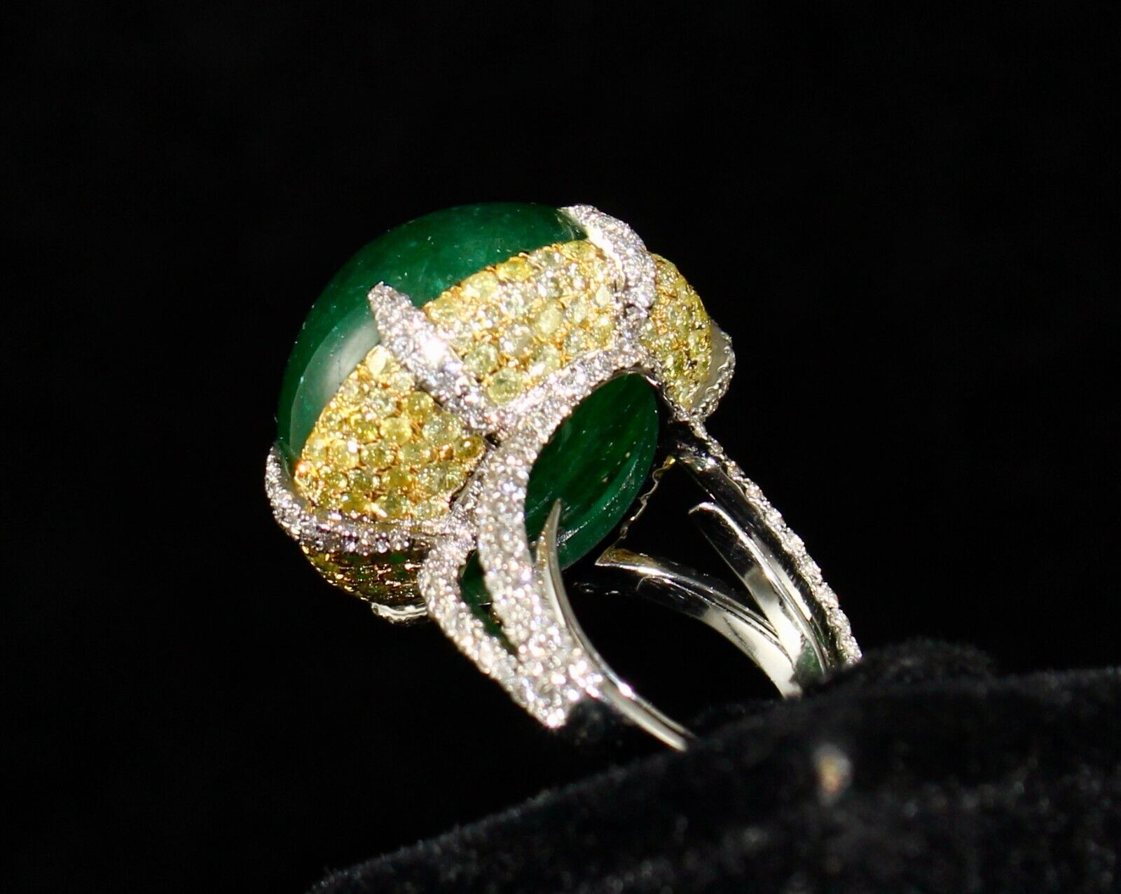 Natural Zambian Emerald Cabochon Yellow Diamond 18K Gold Gemstone Statement Ring