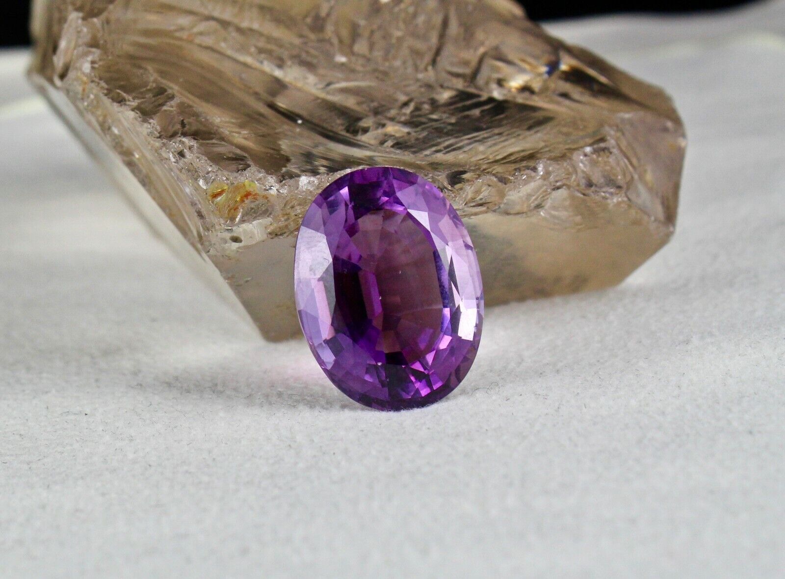 Natural Amethyst Oval Cut Gemstone 24x18mm 32.60 Cts Designing Pendant Ring