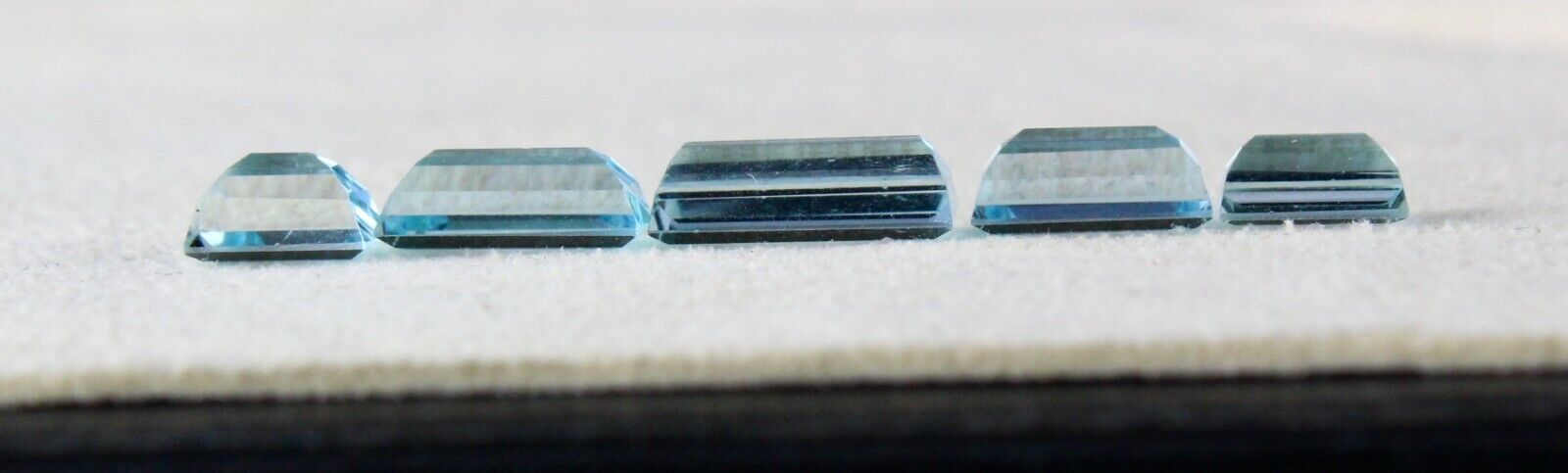 NATURAL AQUAMARINE BAGUETTE CUT 5 PCS 5.99 CTS GEMSTONE DESIGNING RING PENDANT